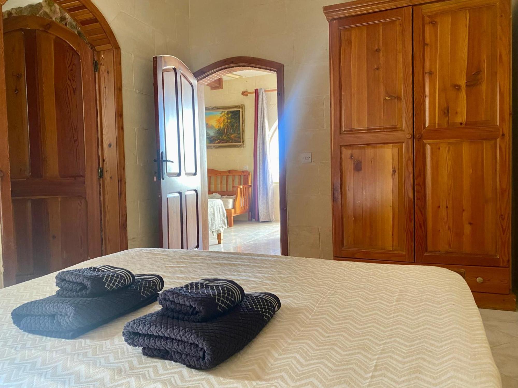 Mystic Flower B&B Birbuba Екстериор снимка