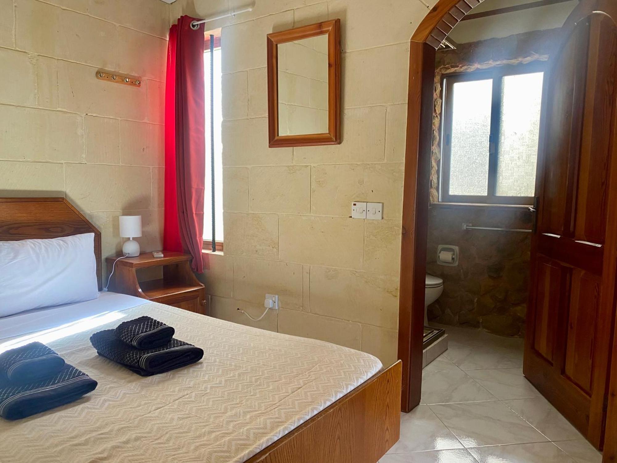 Mystic Flower B&B Birbuba Екстериор снимка